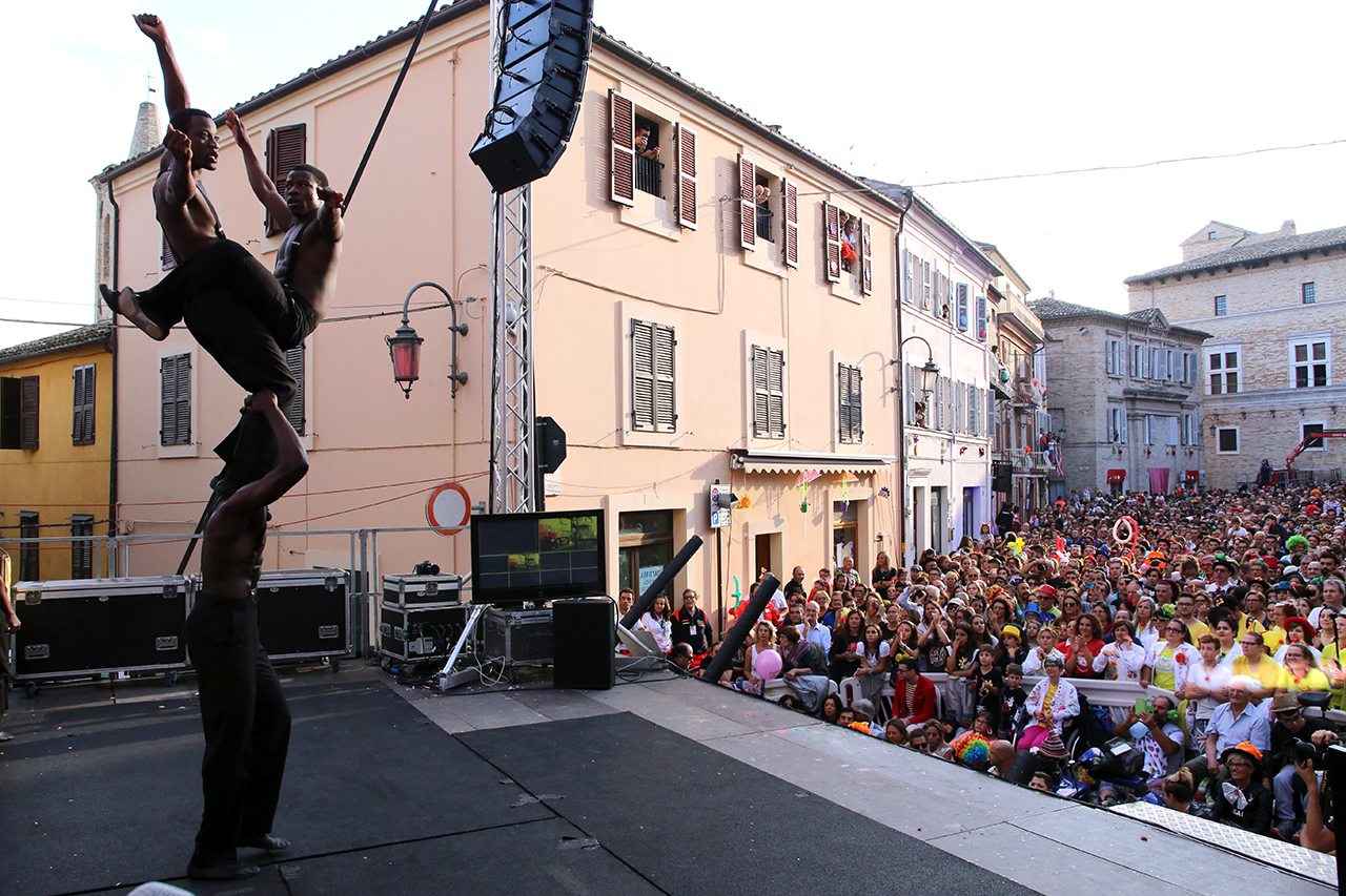 clown-e-clown-festival-monte-san-giusto-2016_foto-lb-9