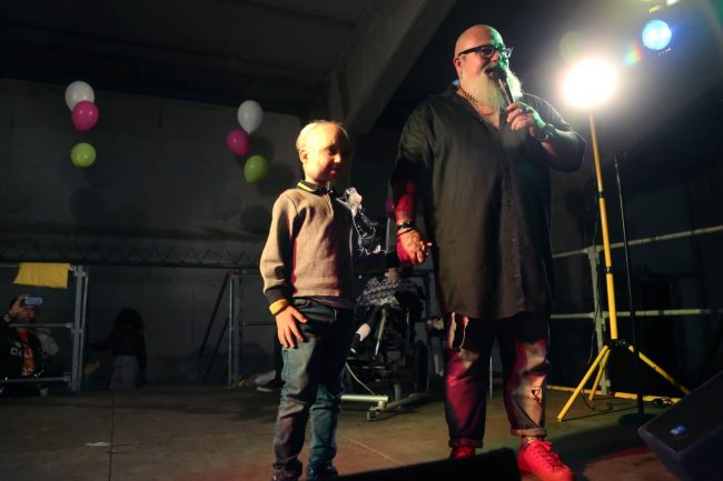 festa-spettacolo-per-barbara-giuggioloni-antonio-lo-cascio-villa-potenza-2016-foto-ap-20