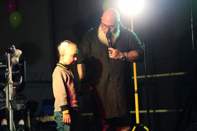 festa-spettacolo-per-barbara-giuggioloni-antonio-lo-cascio-villa-potenza-2016-foto-ap-21