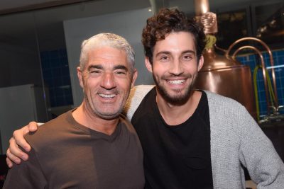 Simone Riccioni con Biagio Izzo durante le riprese