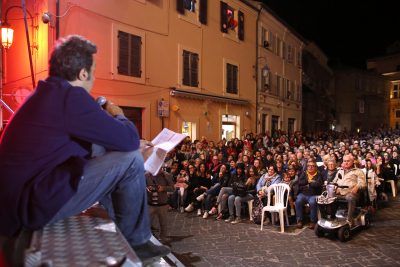 flavio-insinna-clown-e-clown-festival-monte-san-giusto_foto-LB-10-400x267
