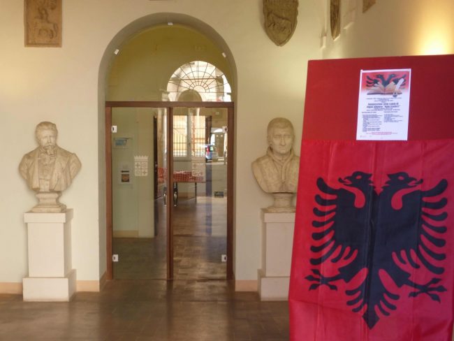 inaugurazione-scuola-albanese-macerata-p1080671