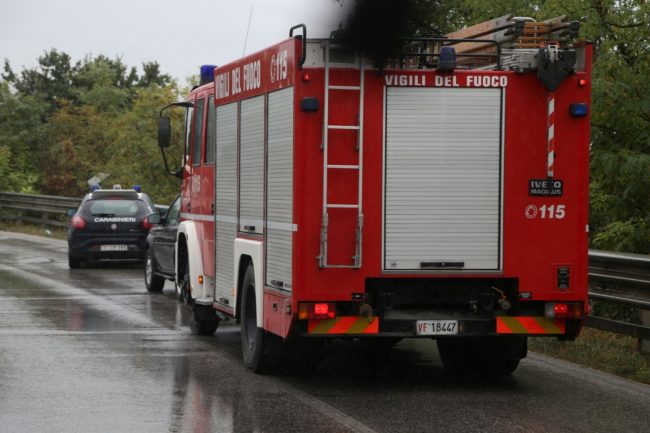 incidente-ambulanza-furgone-san-claudio-2