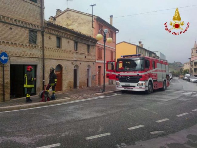 intossicazione-intervento-vigili-del-fuoco-appignano-1