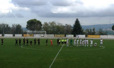 Le due squadre in campo