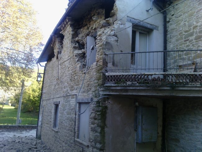 pievebovigliana_terremoto_30_ottobre_06