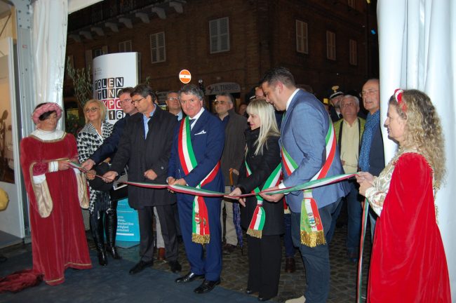 tolentino-expo-2016-inaugurazione-taglio-nastro-3