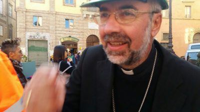 tolentino_terremoto_30_ottobre_foto_petinari_vescovo_marconi2-400x225