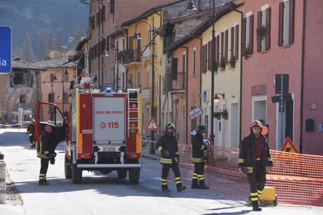 visso_terremoto_30_ottobre_foto_de_marco-6