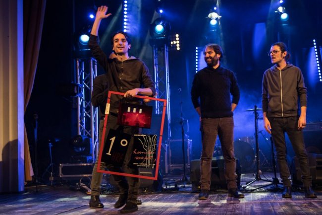 I Reesut ritirano il premio
