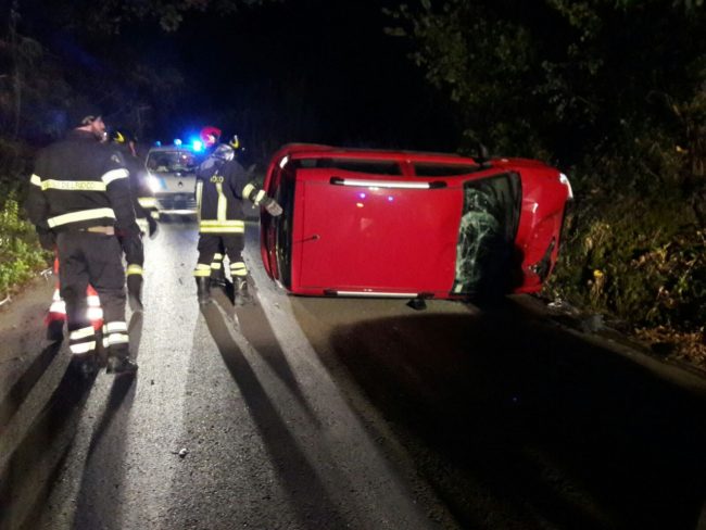 La Fiat Panda ribaltata
