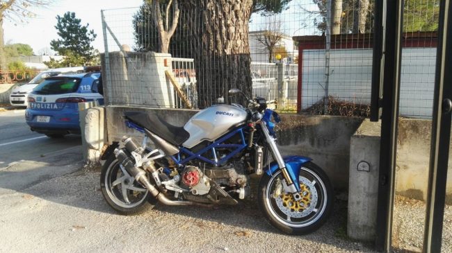 incidente-corridonia-auto-moto