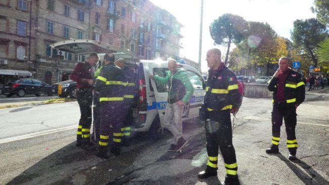 incidente-monumento-caduti-macerata-4
