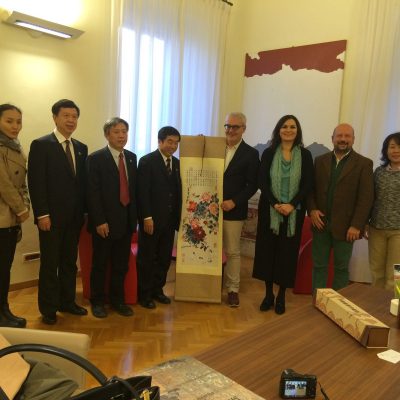 la-delegazione-cinese-ricevuta-dal-sindaco-carancini