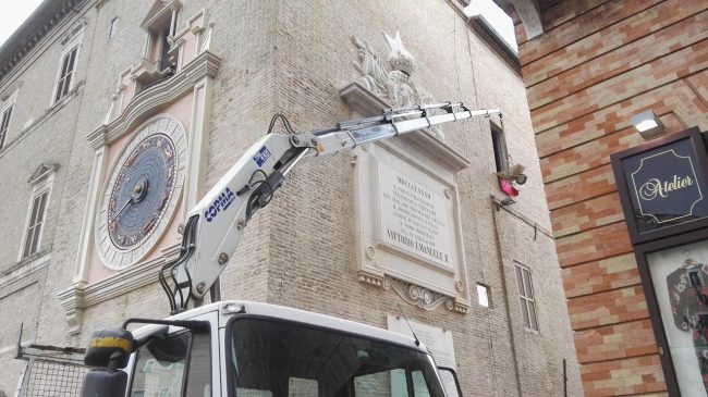 lavori Teatro Lauro Rossi Macerata_foto LB.jpg