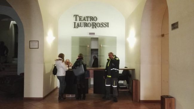lavori Teatro Lauro Rossi Macerata_foto LB.jpg
