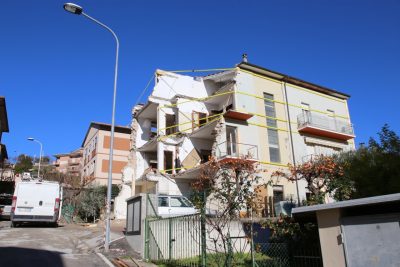ministro_gentiloni_tolentino_terremoto_foto_benfatto-3-400x267