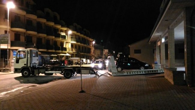 rapina-unicredit-montecosaro2