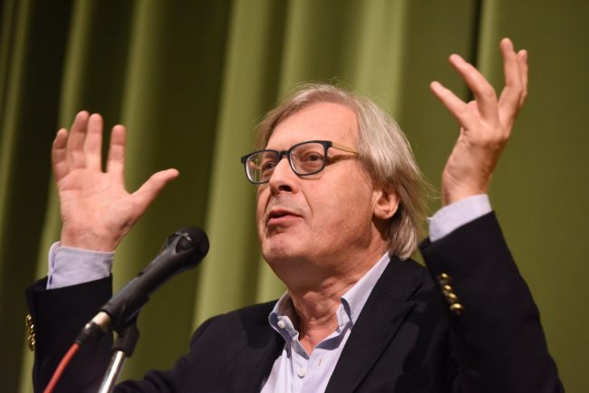 sgarbi-a-san-severino-2-650x434