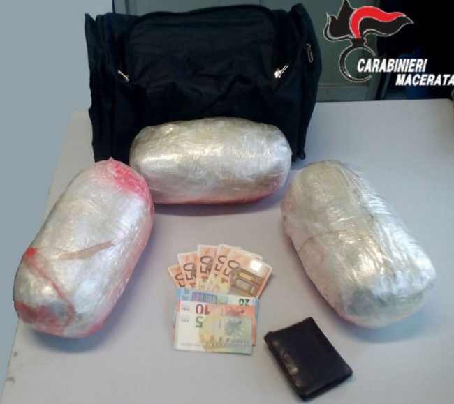 carabinieri_arresto