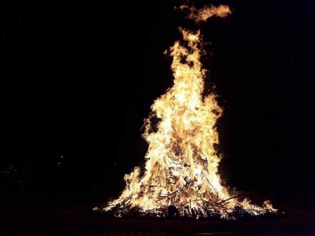 fuoco-spiaggia-festa-della-madonna-civitanova-4