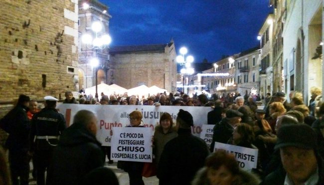manifestazione-ospedale recanati