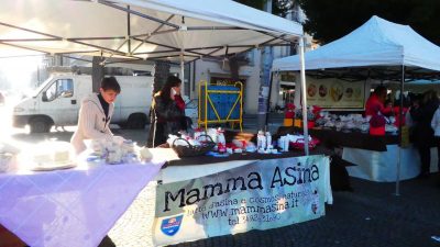 Lo stand di "Mamma asina"
