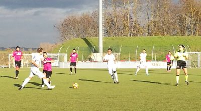 Un'azione del derby Sangiustese - Tolentino