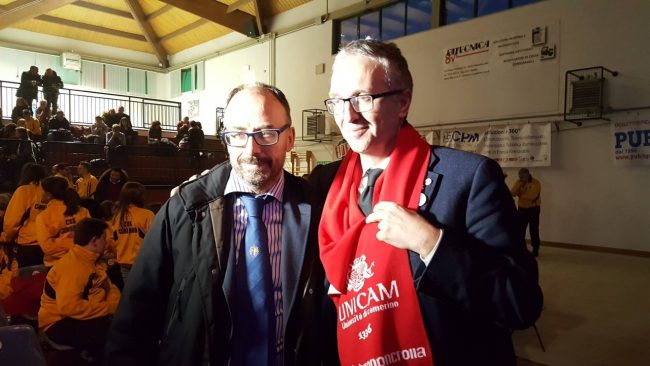 tutti_insieme_inaspettatamente_camerino-6-650x366