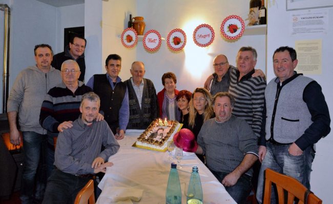 2-Norina-con-il-direttivo-S.O.-di-Colmurano-650x398