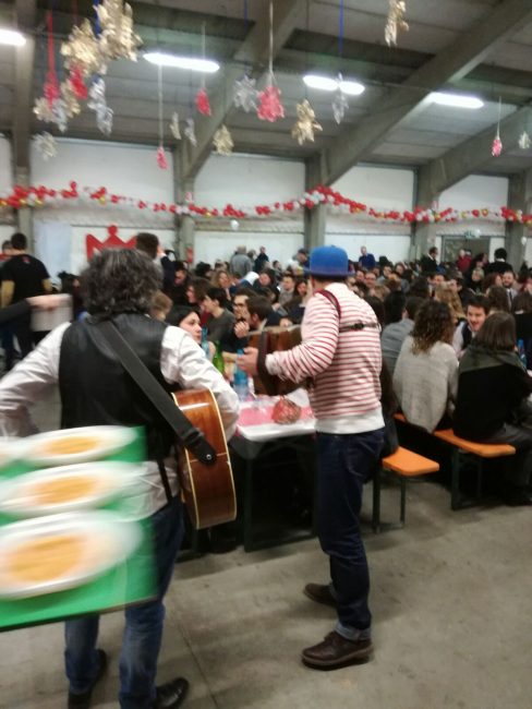 ancora_in_piedi_capodanno_macerata-3-488x650