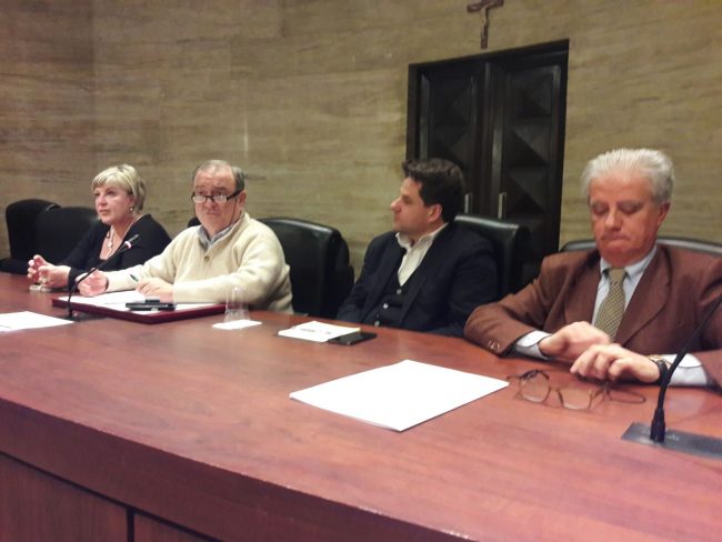 camera-di-commercio-2-650x488
