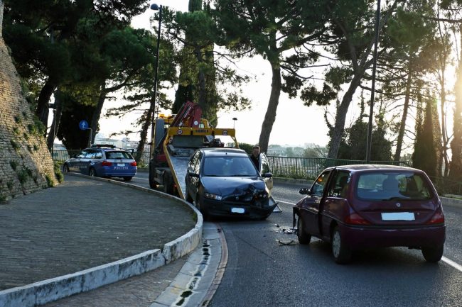 incidente-viale-Trieste-1-650x433