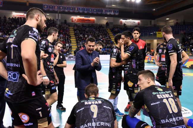 lube-volley-vibo-valentia-vittoria-1-650x434