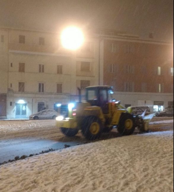 macerata-spazzaneve-e1484597187927-587x650