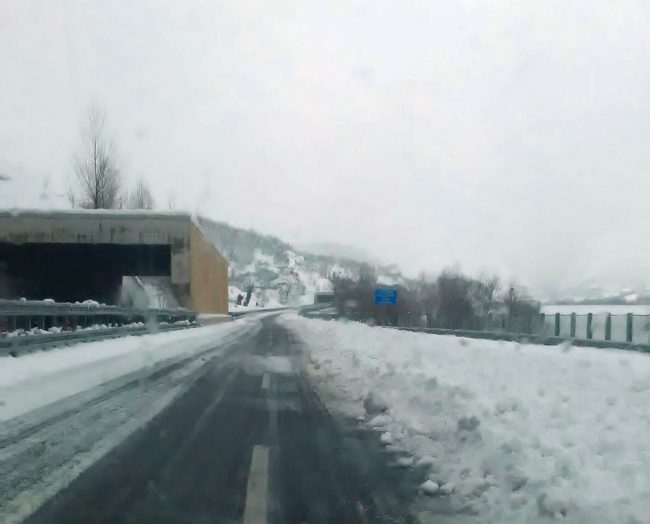 neve-ghiaccio-superstrada-2-650x524