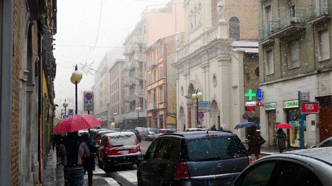 neve-macerata-gennaio-2017_Foto-LB-10-650x365