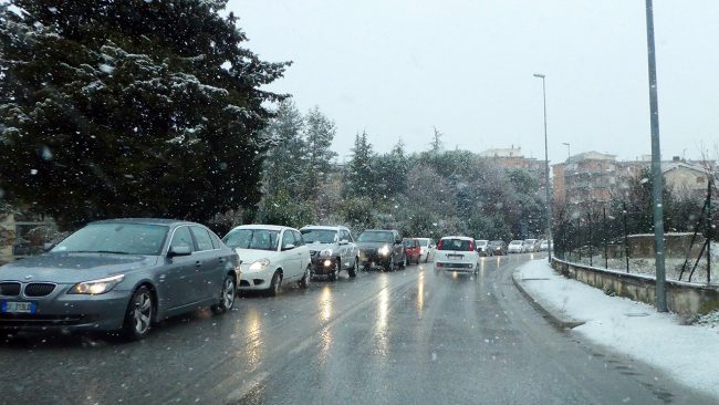 neve-macerata-gennaio-2017_Foto-LB-6-650x366