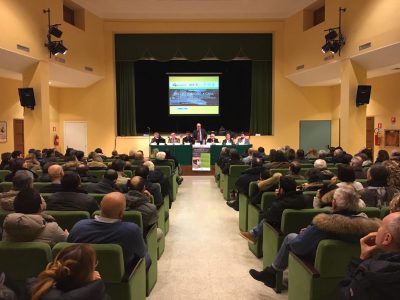 voglio-tornare-a-casa-terremoto-assemblea-san-severino-4-400x300