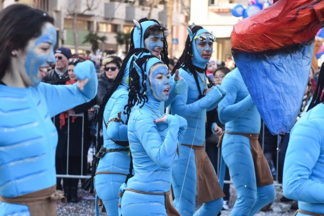 carnevale-carri-gruppi-mascherati-civitanova-FDM-11-650x433
