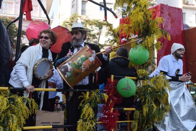 carnevale-carri-gruppi-mascherati-civitanova-FDM-27-650x434