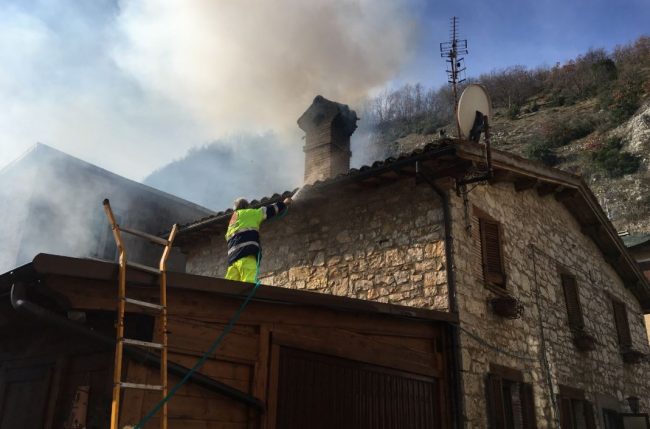 incendio-montecavallo-01-650x429