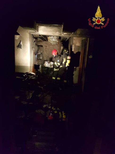 incendio-san-severino-2-1-488x650