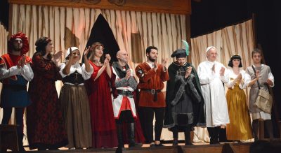 Compagnia-«Piazza-Alta»-di-Sarnano-2-400x219