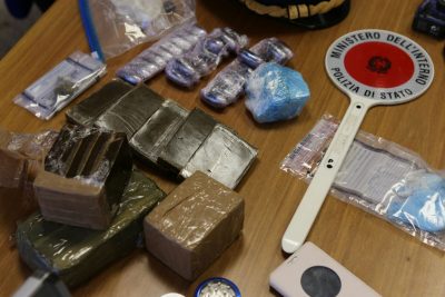 arresto_questura_sequestro_albini-3-400x267