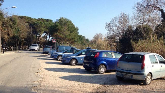 blitz-polizia-pineta-porto-recanati-11-650x366