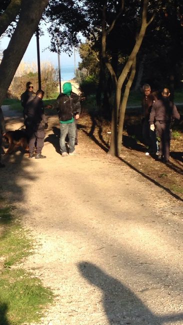 blitz-polizia-pineta-porto-recanati-6-366x650