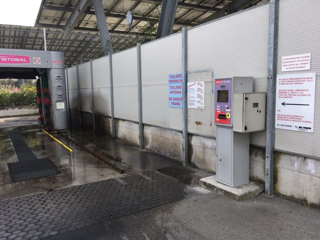 furto_autolavaggio_civitanova_fdm-1-650x488