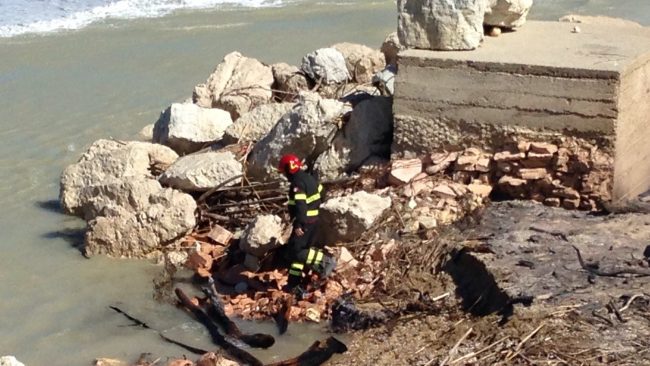 incendio_sterpaglie_porto_recanati-9-650x366