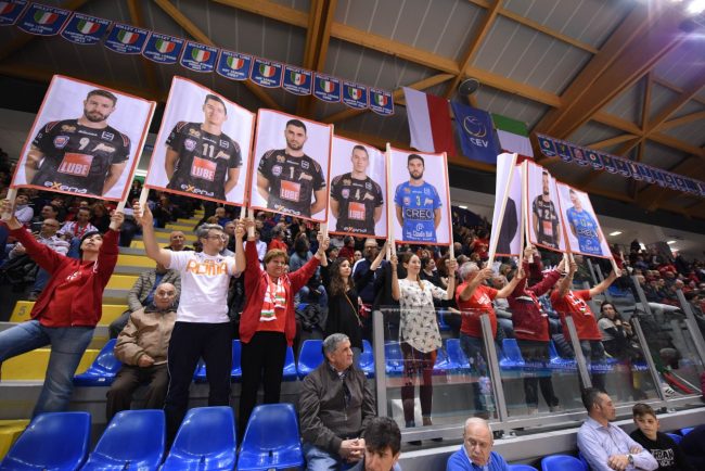 lube-volley-pge-skra-belchatow-16-650x434